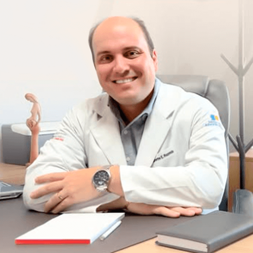 Dr. Guilherme E. Rezende